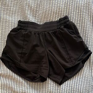 lululemon black hotty hot shorts